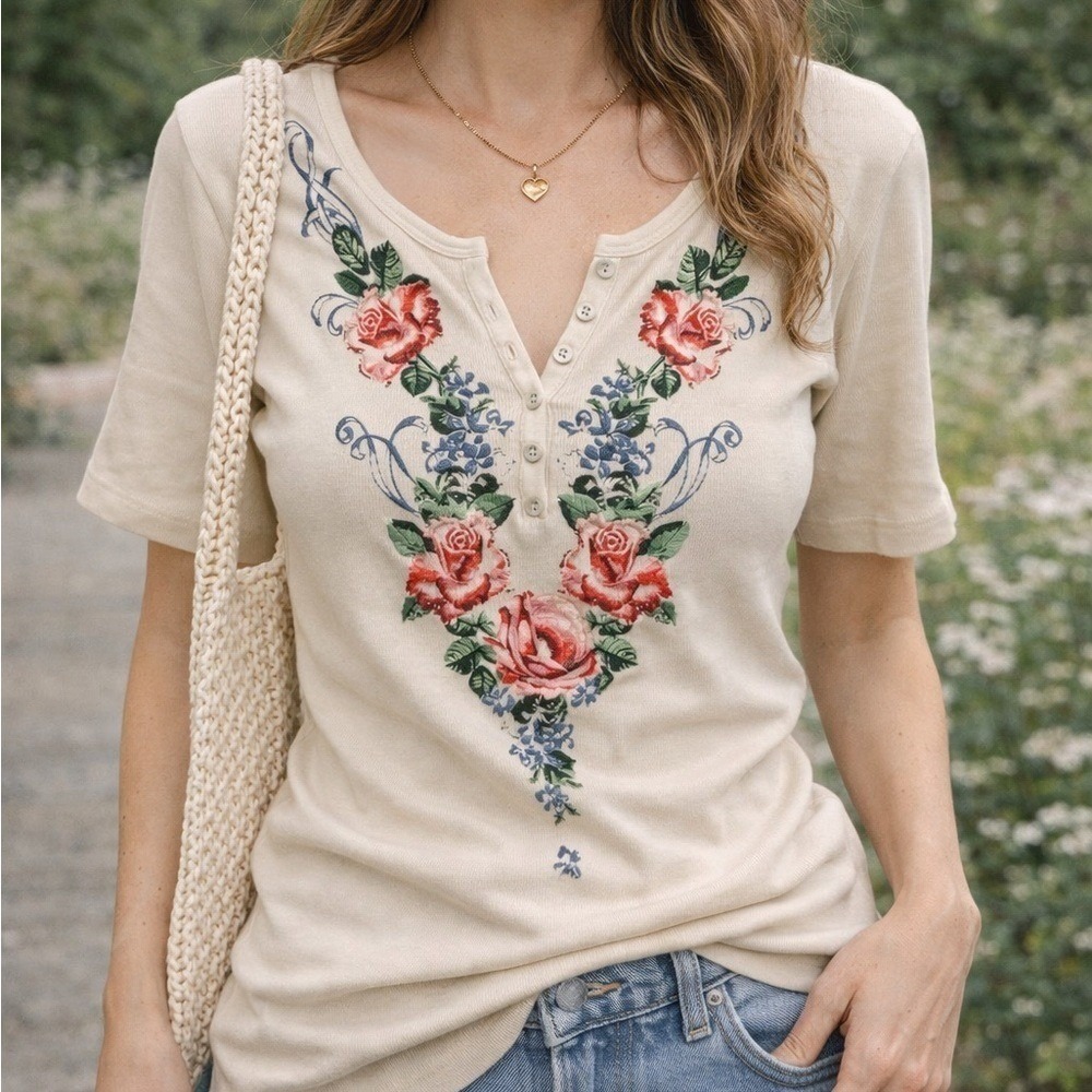 Energie World‎ Wear Y2K Floral Ribbed Henley Top Cream 1X